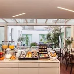 Mistral Paris