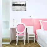 Mistral Hotel Paris