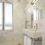 Mistral 3* Paris
